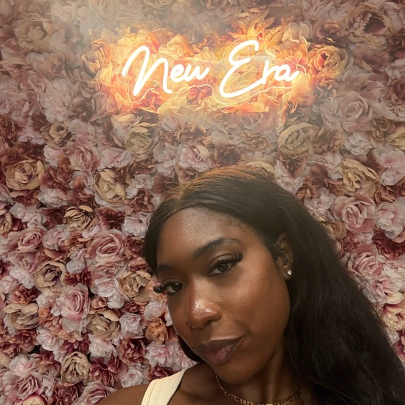 Meet your Posher, Isonose - Picture 1 of 3